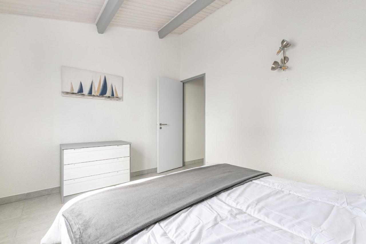 Appartement Pour 4 - 450M Plage Des Sables D'Or La Gueriniere Luaran gambar
