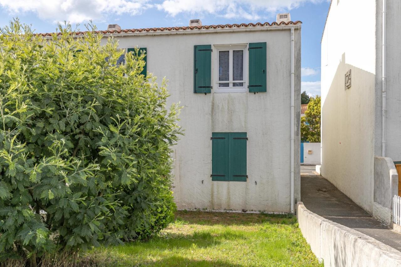 Appartement Pour 4 - 450M Plage Des Sables D'Or La Gueriniere Luaran gambar